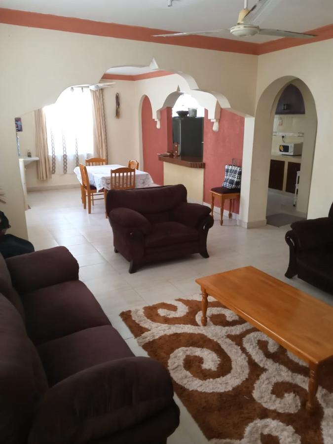 3 Bed Apartment with En Suite in Nyali Area - 1