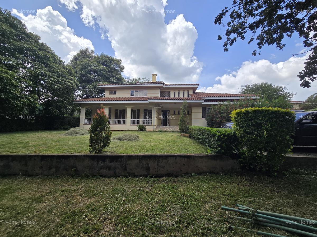 4 Bed House with En Suite in Runda - 2