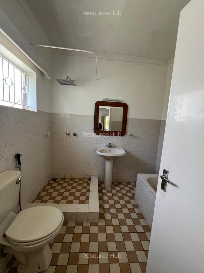 4 Bed House with Staff Quarters at Kyuna - 12