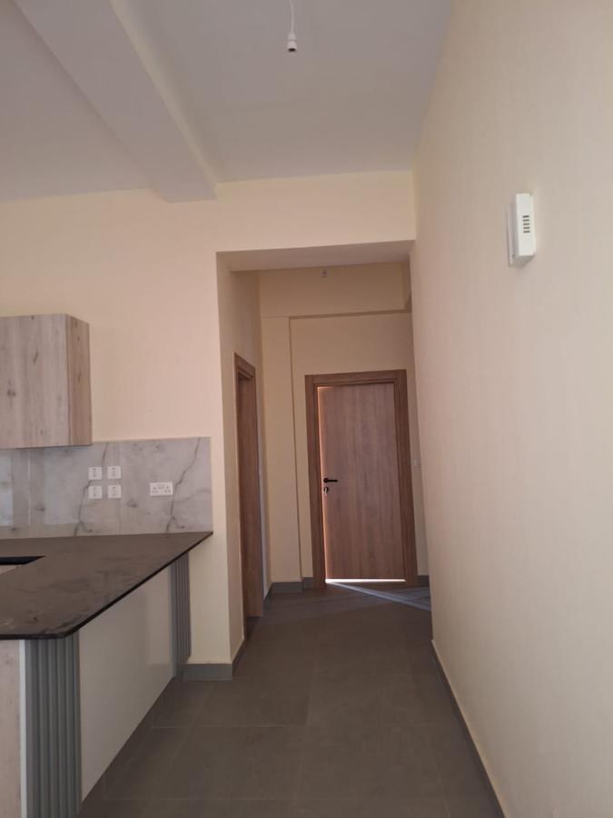 2 Bed Apartment with En Suite at Parklands - 8