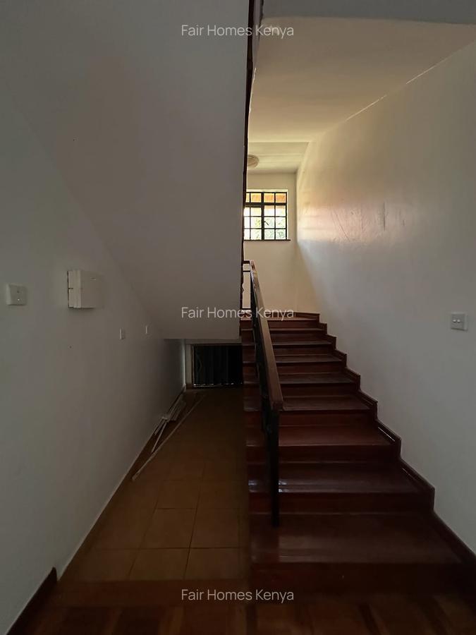 5 Bed Townhouse with En Suite at Kaputei Gardens - 7