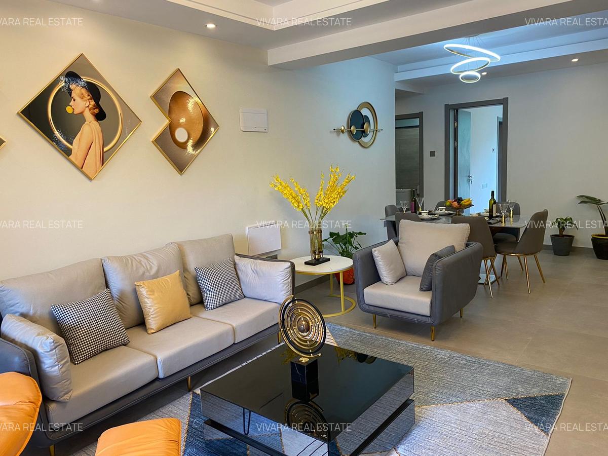 3 Bed Apartment with Swimming Pool in Riverside - 7