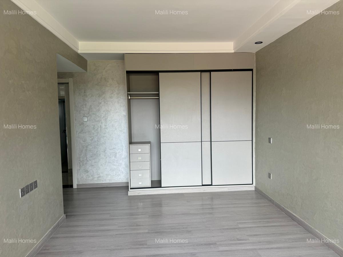 2 Bed Apartment in Kilimani - 5