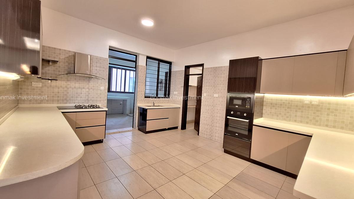 3 Bed Apartment with En Suite at Off General Mathenge - 10