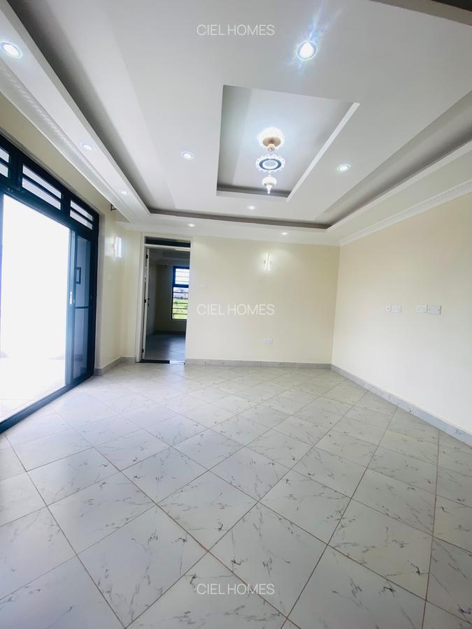 4 Bed Townhouse with En Suite at Eastern Bypass - 16