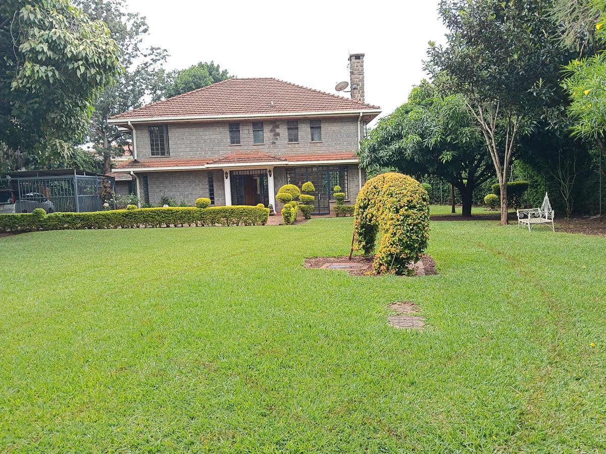 4 Bed House with En Suite at Runda - 3
