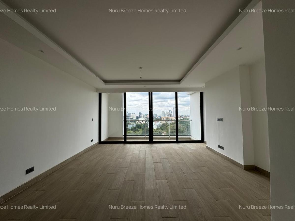 3 Bed Apartment with En Suite in Riverside - 6