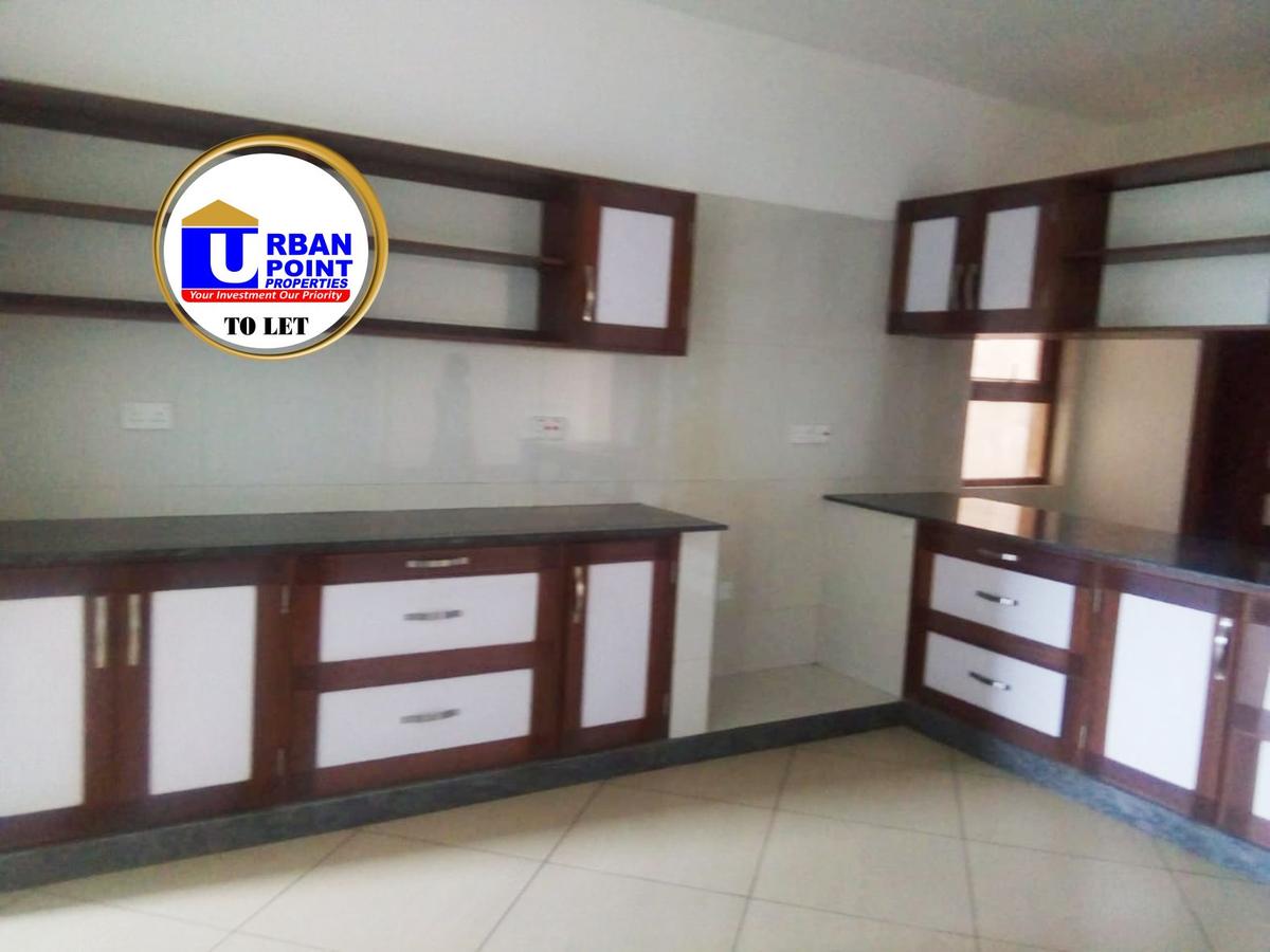 3 Bed Apartment with Swimming Pool in Nyali Area - 2