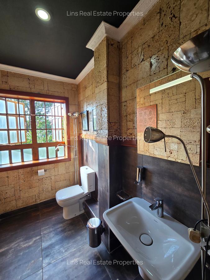 3 Bed House with En Suite in Nyari - 13