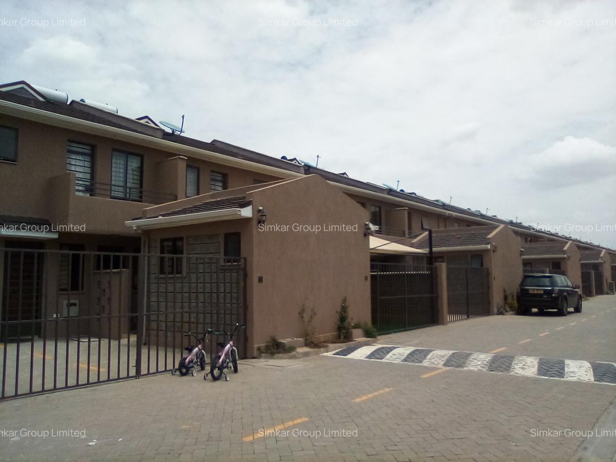 5 Bed Townhouse with En Suite at Syokimau - 3