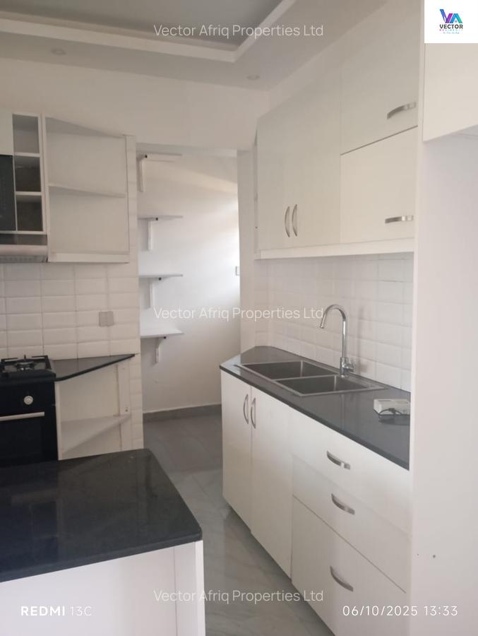 3 Bed Apartment with En Suite in Syokimau - 12