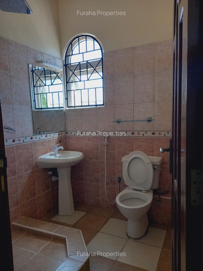 5 Bed House with En Suite in Nyali Area - 8