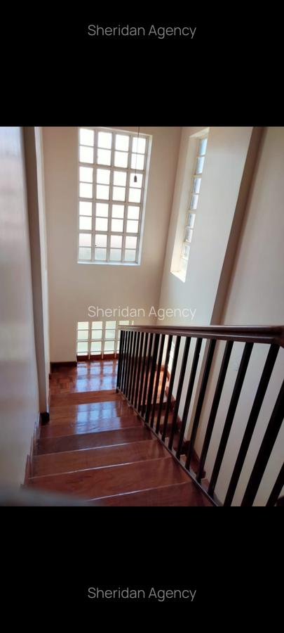 4 Bed Townhouse with En Suite at Off Haile Selassie Road - 4