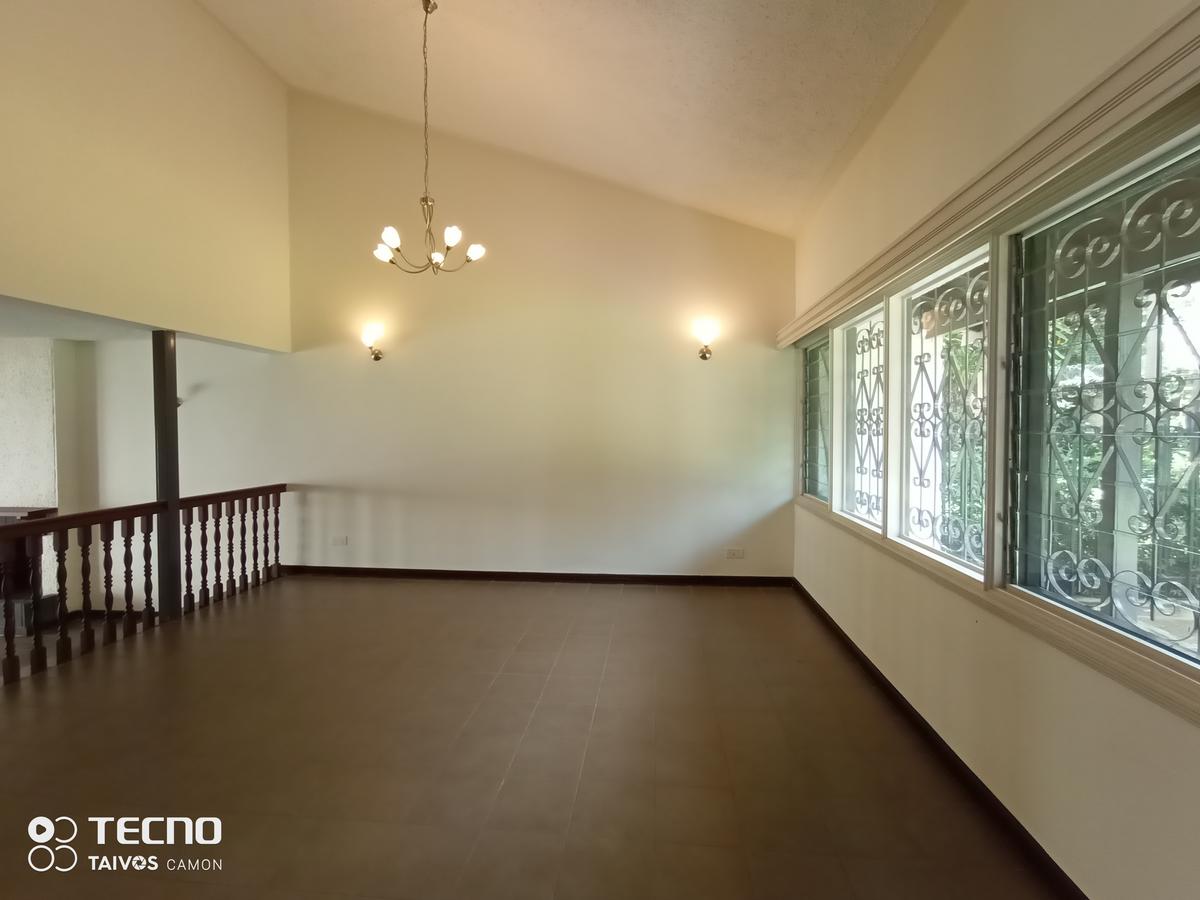 4 Bed Townhouse with En Suite at Muthaiga - 6