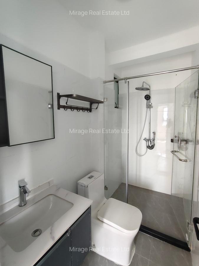 2 Bed Apartment with Gym in Kilimani - 11