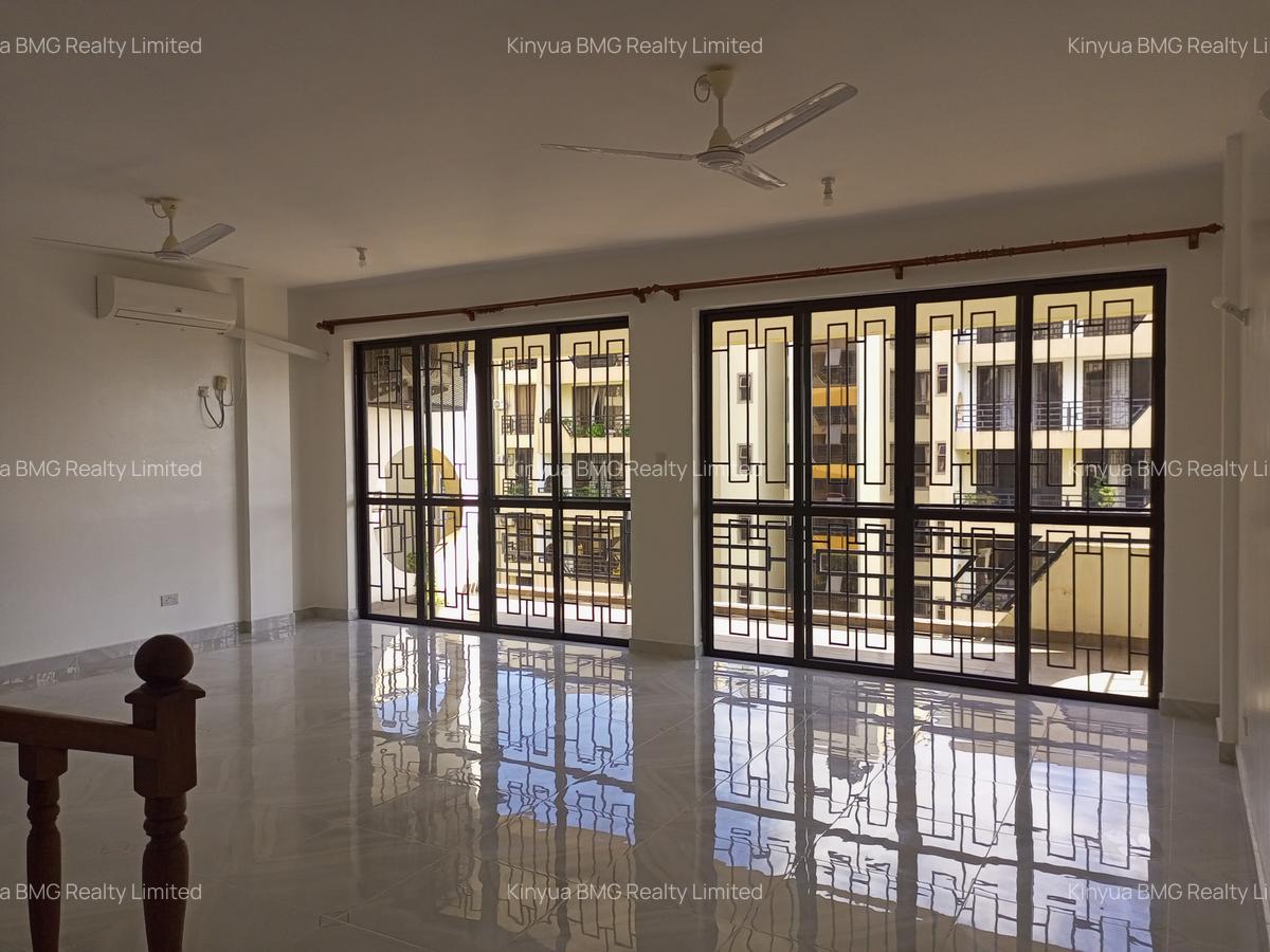 3 Bed Apartment with En Suite at Off Moyne Dr Drive - 6