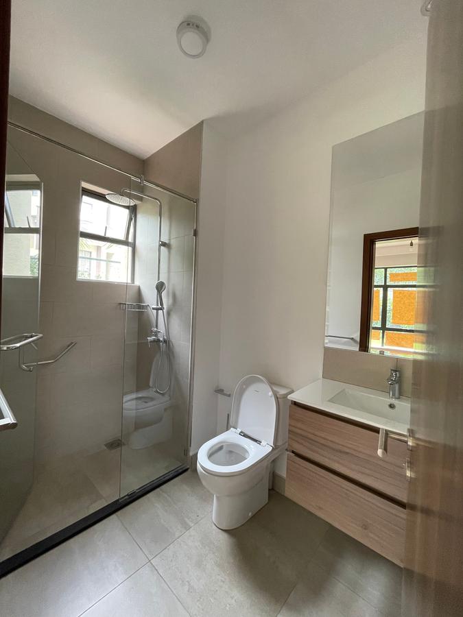 4 Bed Villa with En Suite at Runda - 16