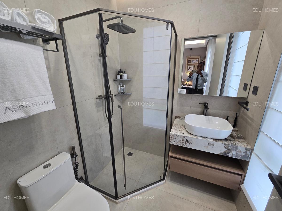 4 Bed Apartment with En Suite at Muthangari Drive - 11