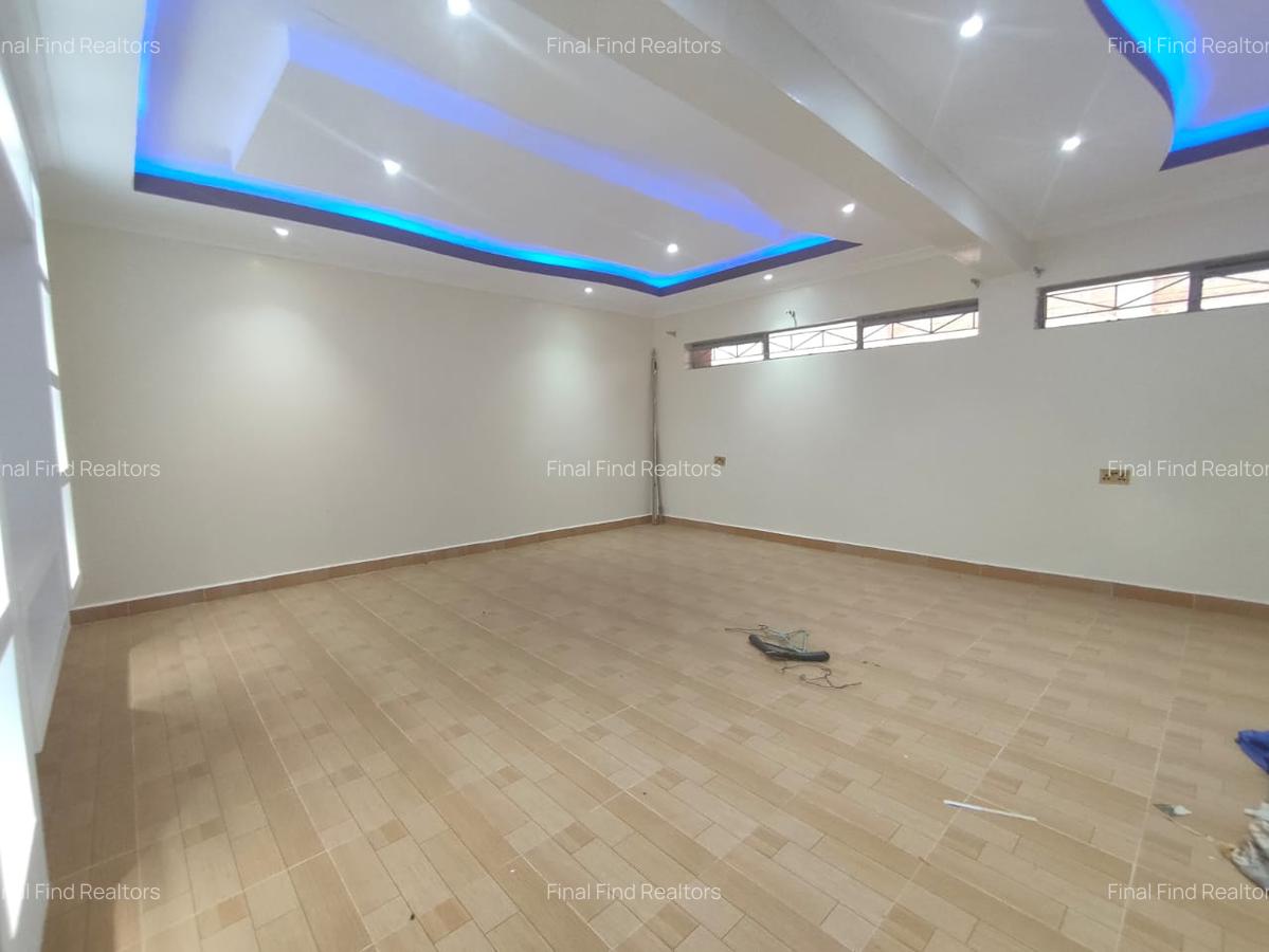 10 Bed House with Staff Quarters in Runda - 9