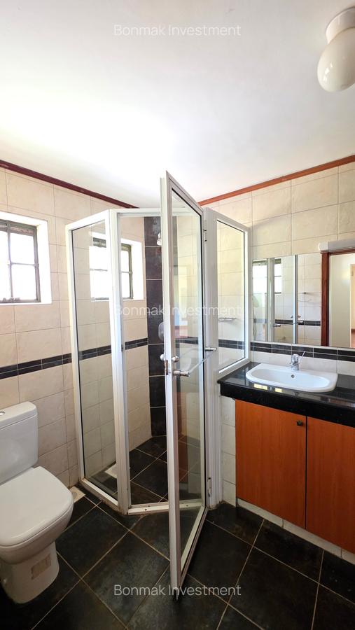 4 Bed Townhouse with En Suite at Mzima Springs. - 20