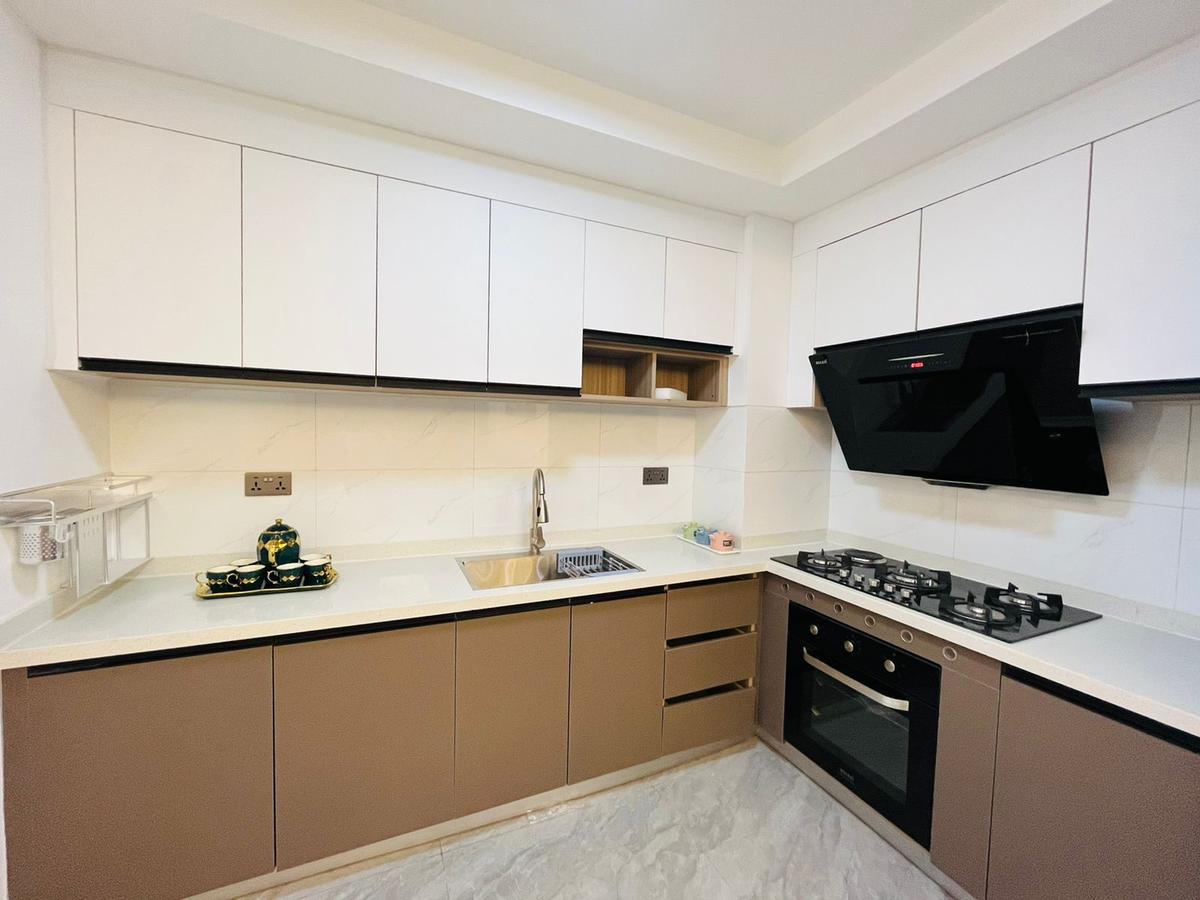 3 Bed Apartment with En Suite at George Padmore - 2