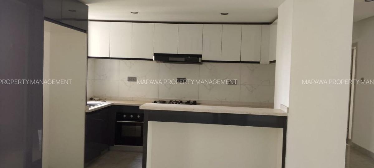 3 Bed Apartment with En Suite in Kilimani - 18