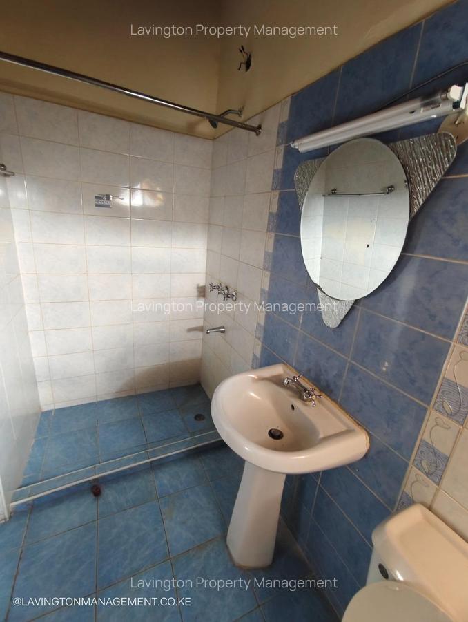 5 Bed Apartment with En Suite at Muthangari - 14