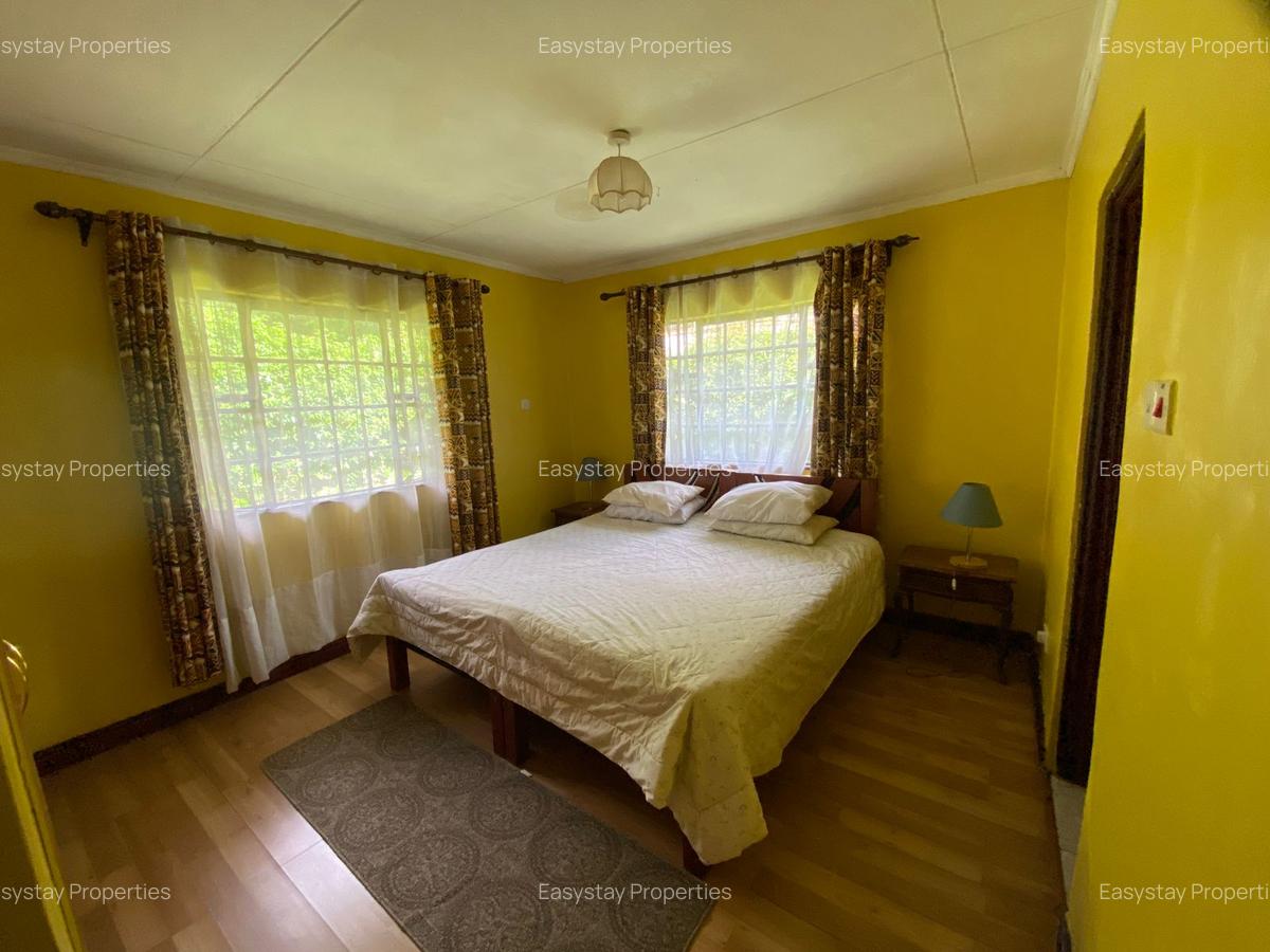 2 Bed House with En Suite in Ridgeways - 5