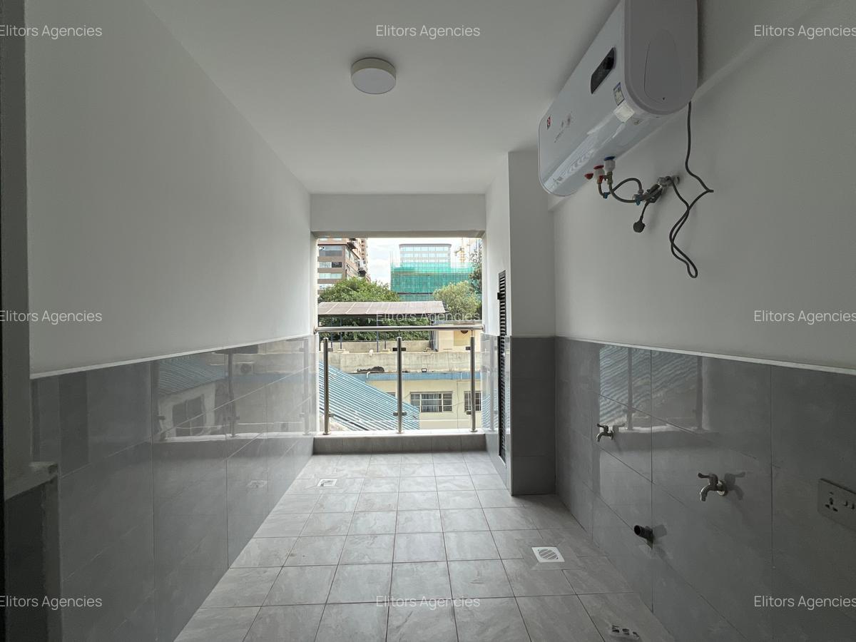 2 Bed Apartment with En Suite at Westlands Road Near Gtc - 8