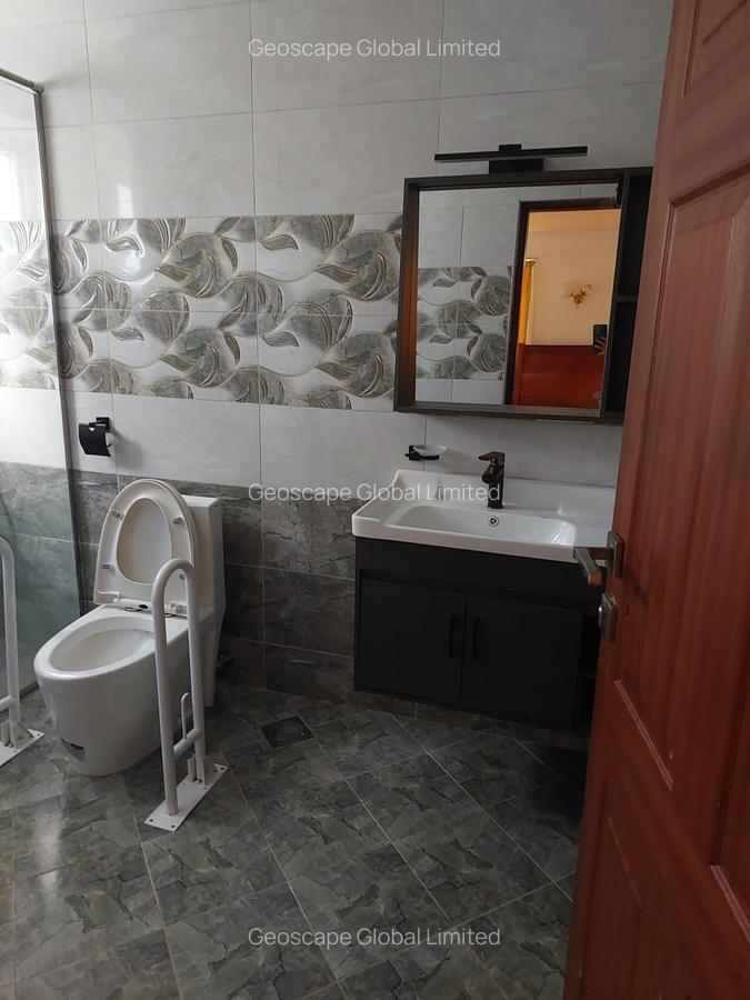 3 Bed Apartment with En Suite in General Mathenge - 5
