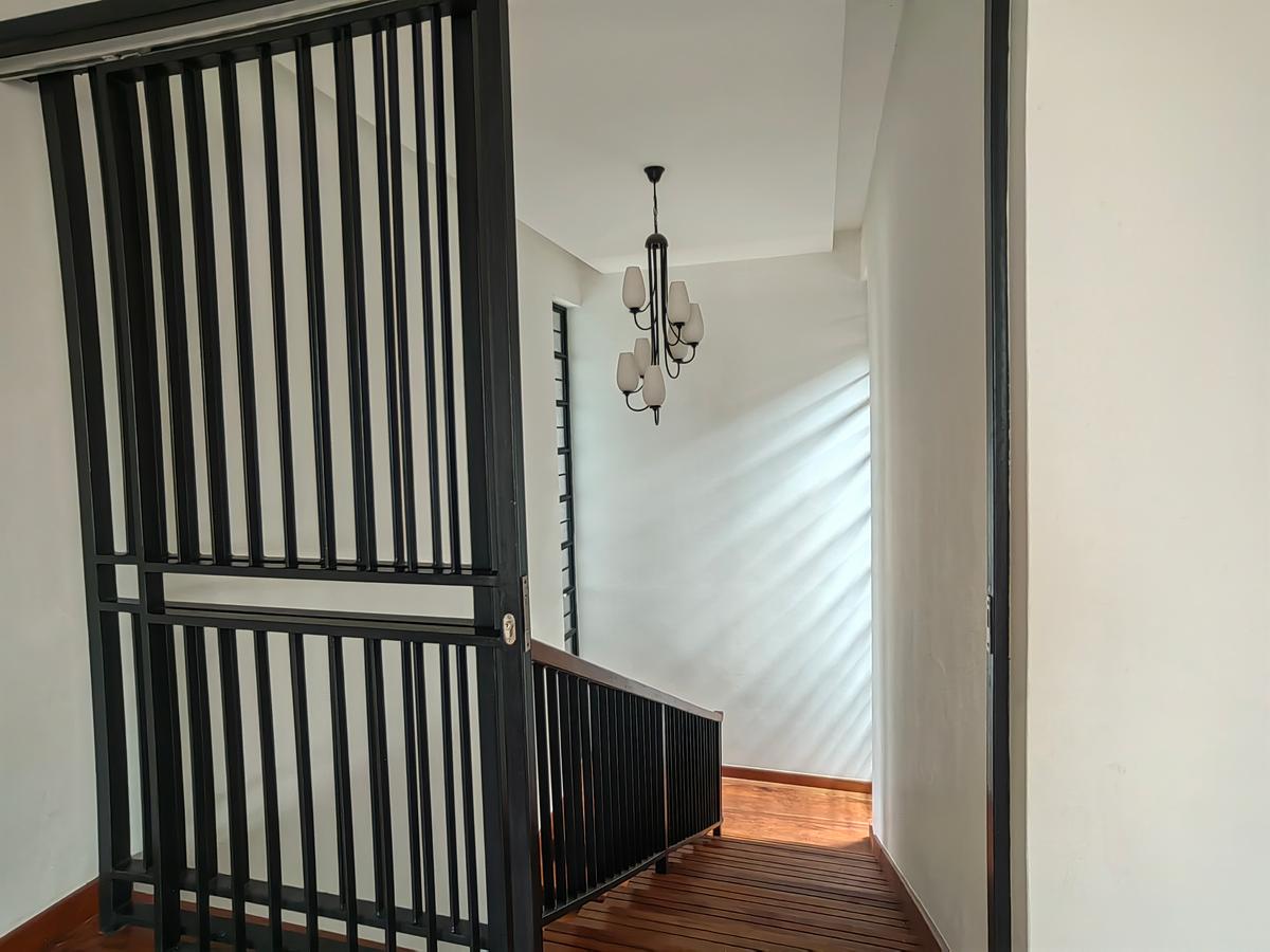 5 Bed Townhouse with En Suite at Mzima Springs - 12