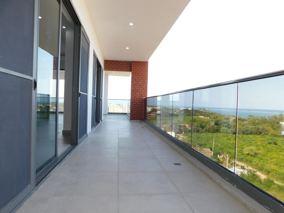 3 Bed Apartment with En Suite at Shanzu - 11