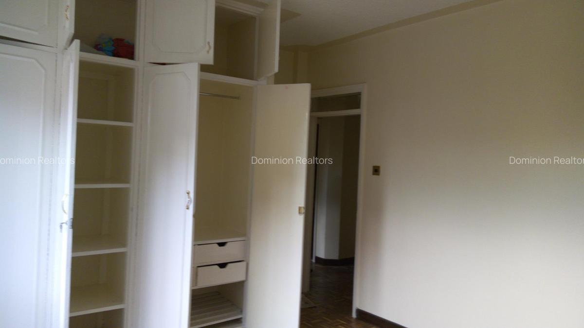 3 Bed Apartment with En Suite in Westlands Area - 8