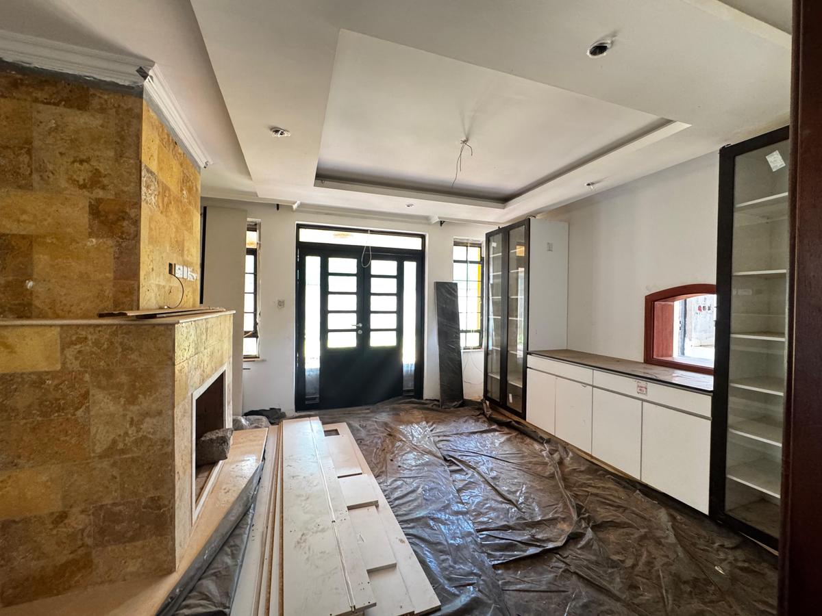 4 Bed Townhouse with En Suite in Karen - 13
