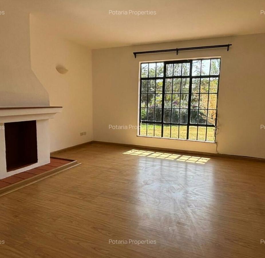 4 Bed House with En Suite in Runda - 8