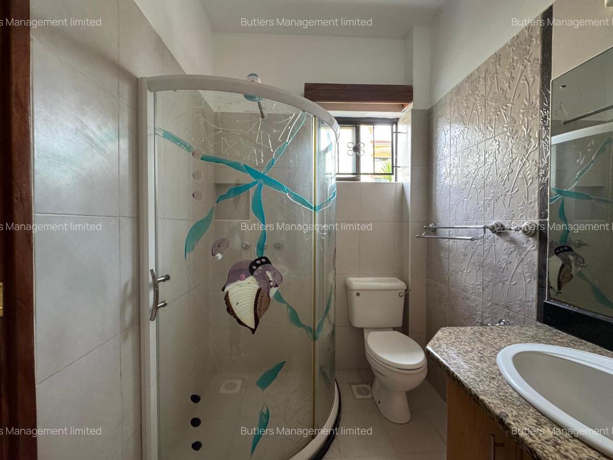 3 Bed Apartment with En Suite in Kileleshwa - 11