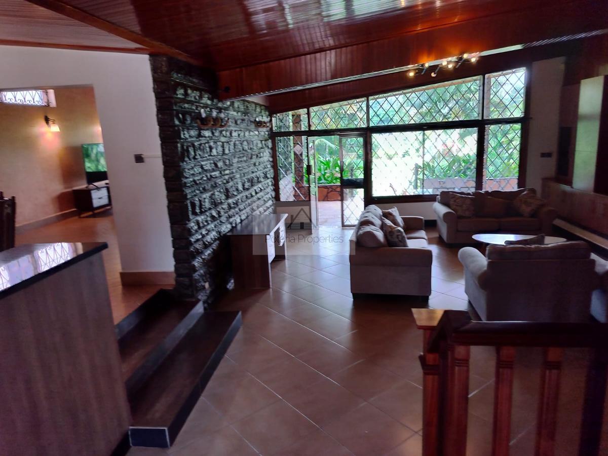 5 Bed Townhouse with En Suite in Kitisuru - 12