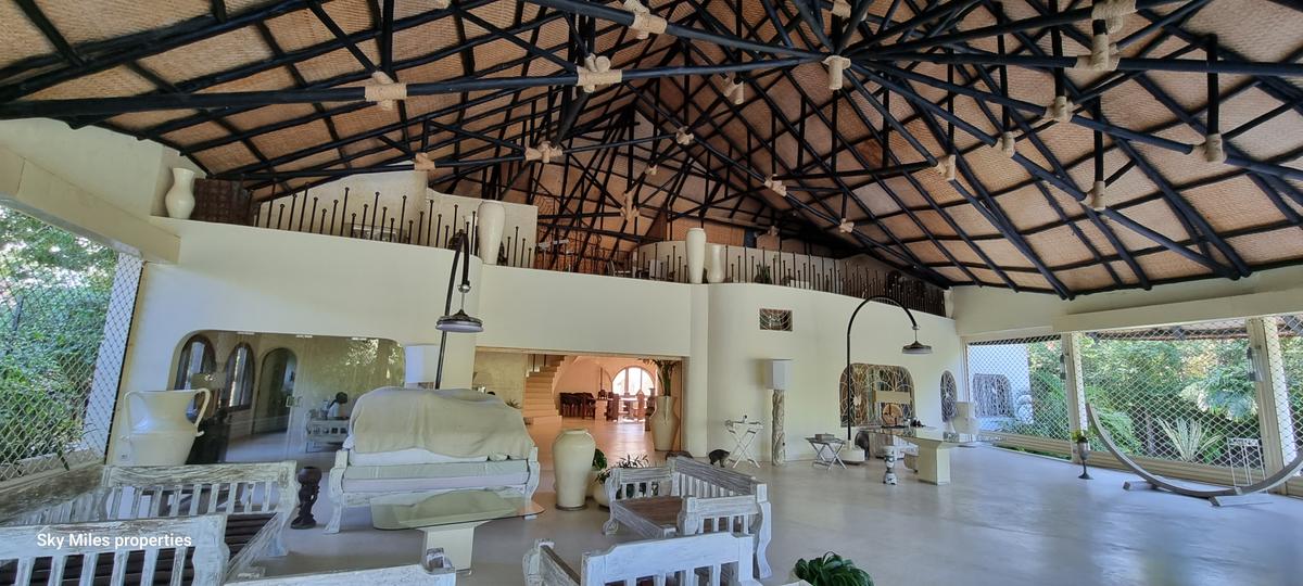 5 Bed Villa with En Suite at Diani - 8