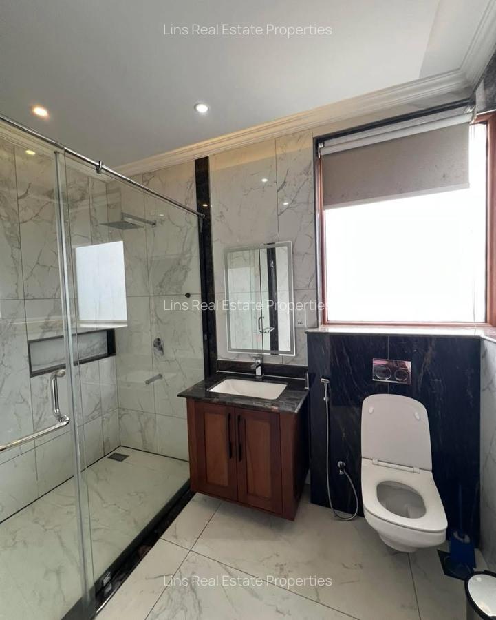 5 Bed Townhouse with En Suite in Lavington - 9
