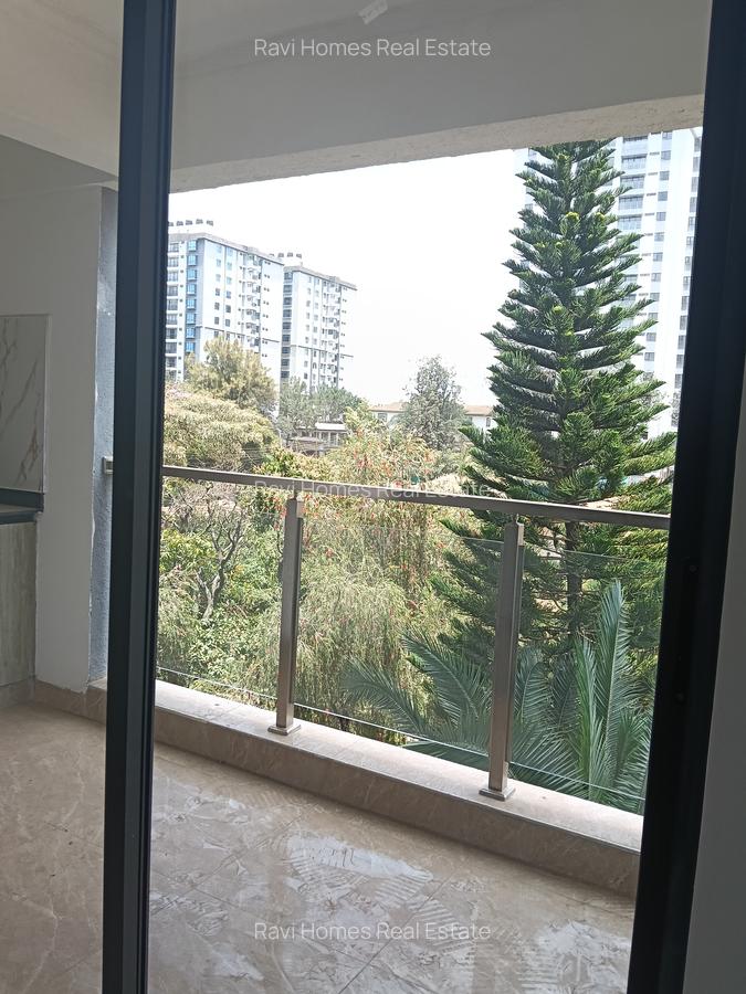 1 Bed Apartment with En Suite at Kilimani Next To Yaya Center - 3