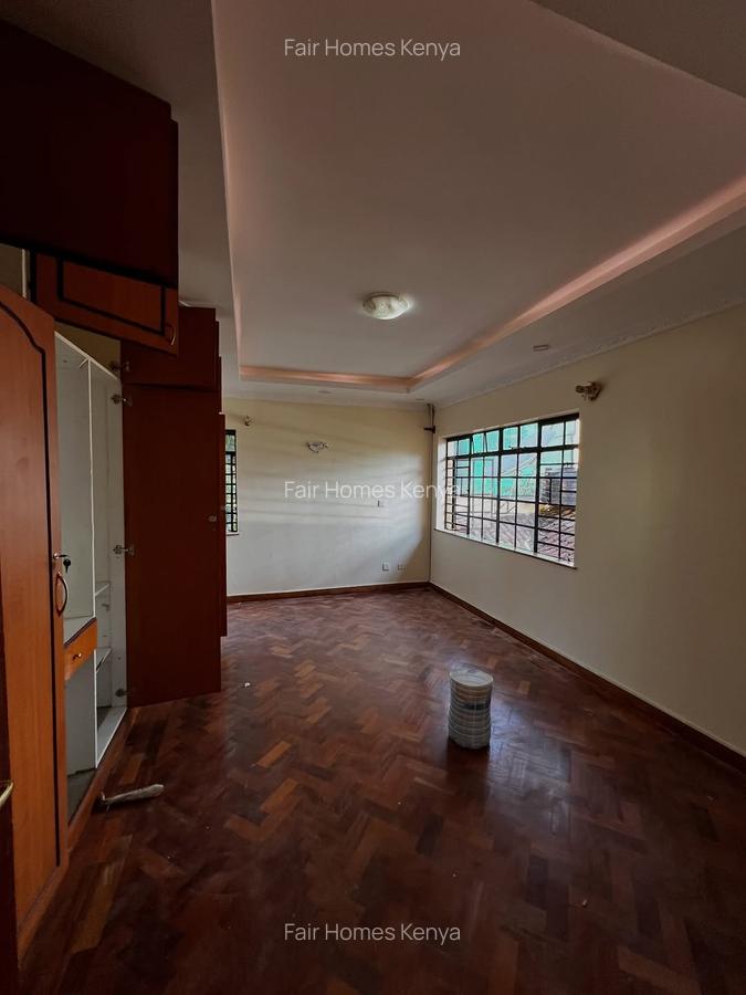 4 Bed Townhouse with En Suite at Amboseli Road - 9