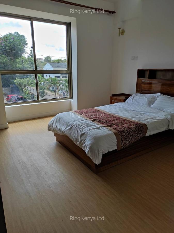 4 Bed Apartment with En Suite in Lavington - 13