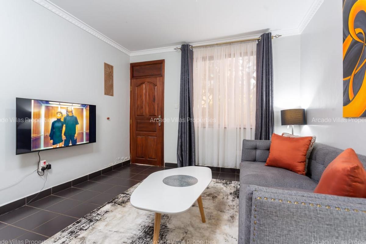 Serviced 1 Bed Apartment with En Suite in Riverside - 6