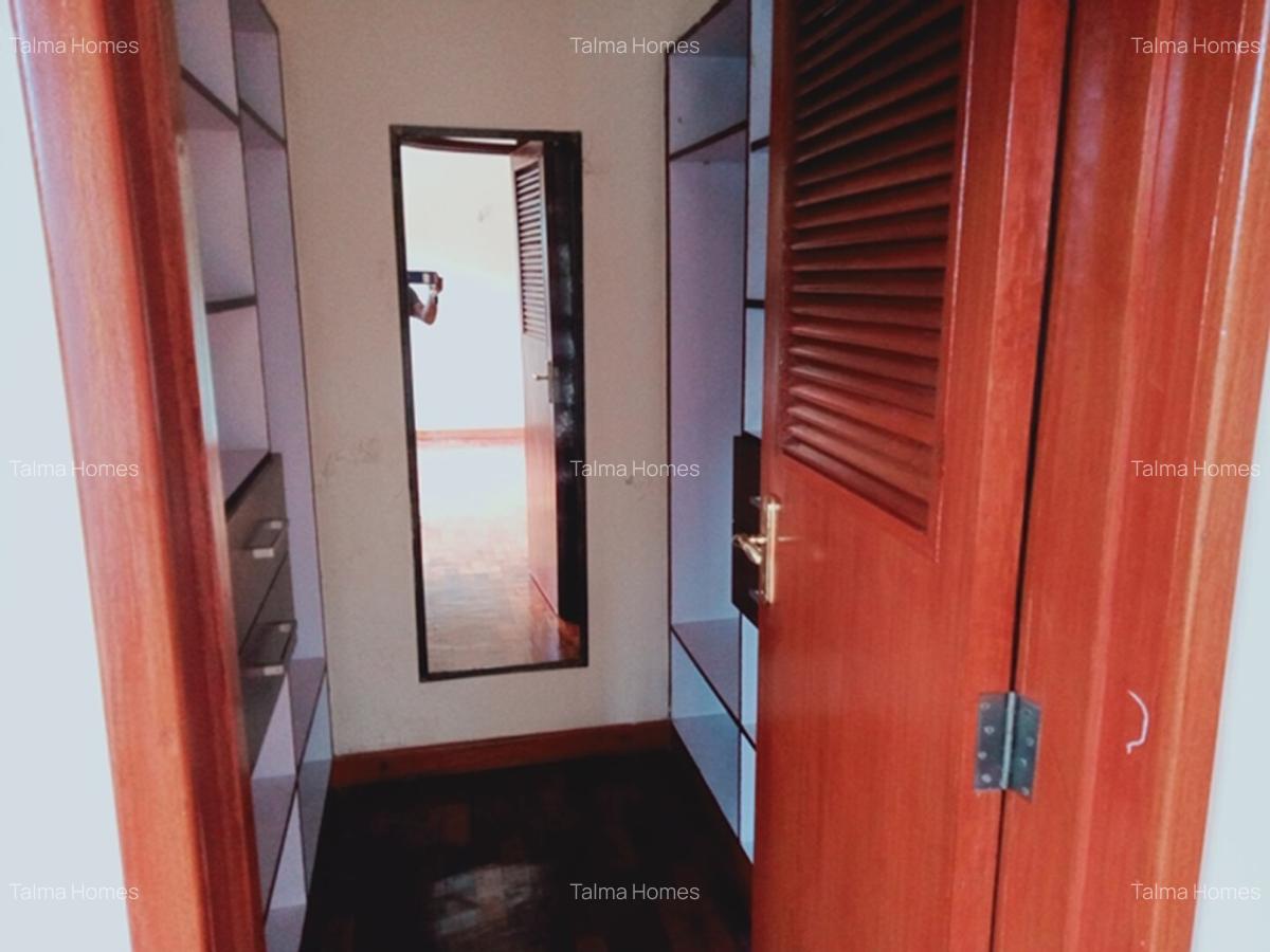 3 Bed Apartment with En Suite at Rhapta Road - 20