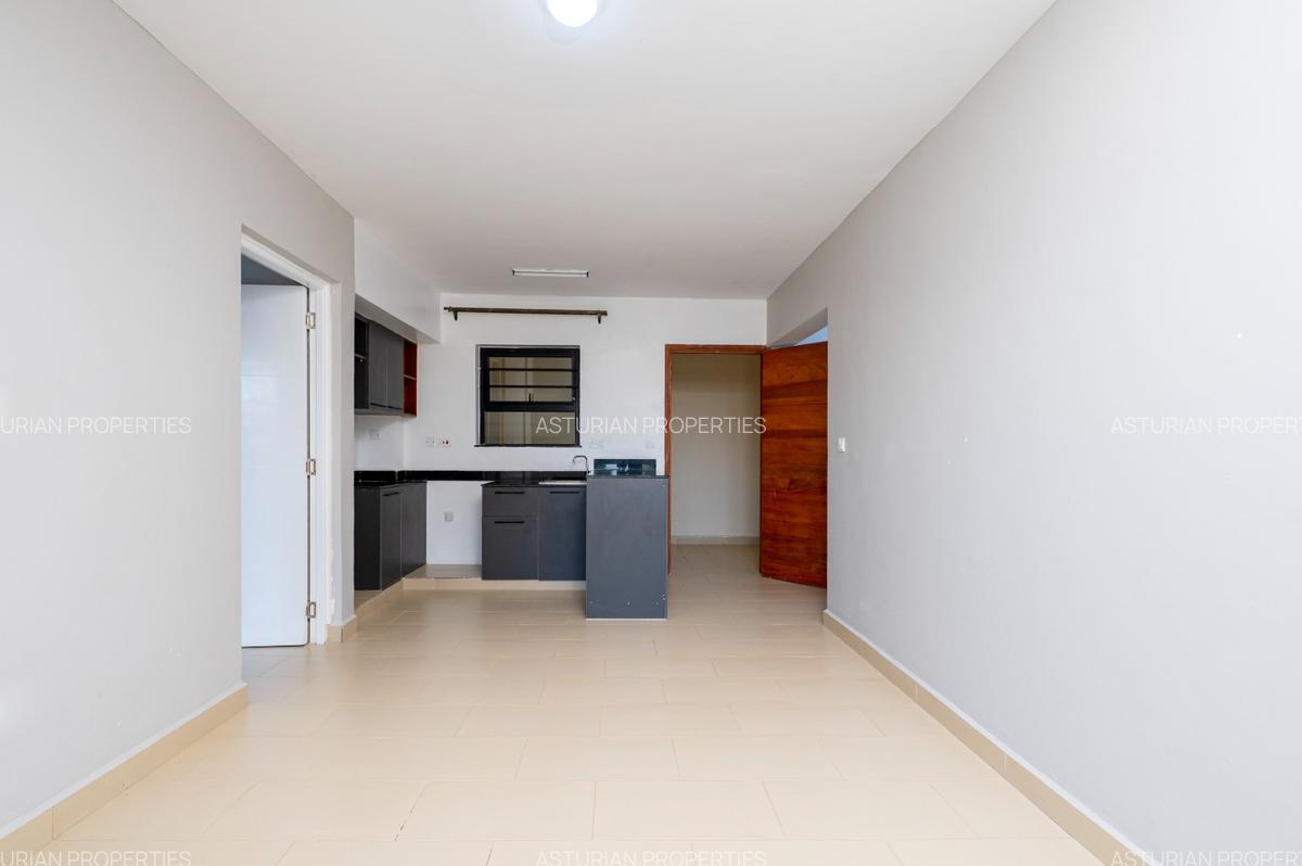 1 Bed Apartment with En Suite in Kitisuru - 12