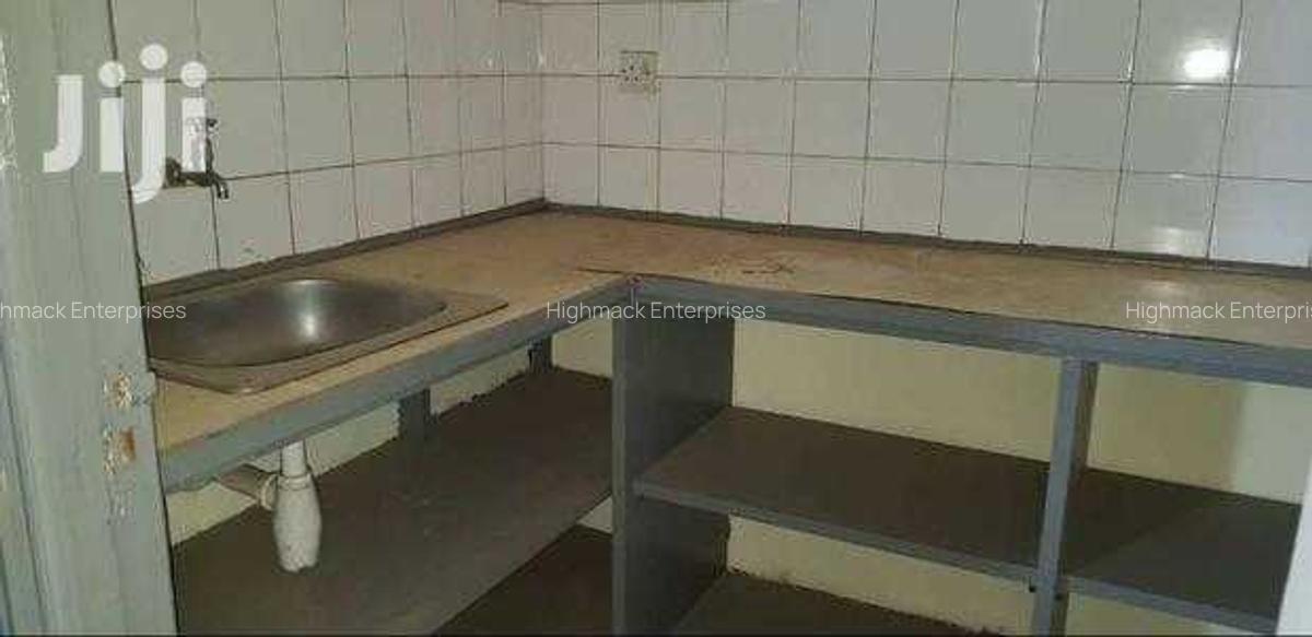 5,000 ft² Warehouse with Service Charge Included at Enterprise Road - 8