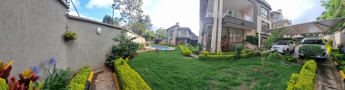 5 Bed Villa with En Suite at Lavington - 2