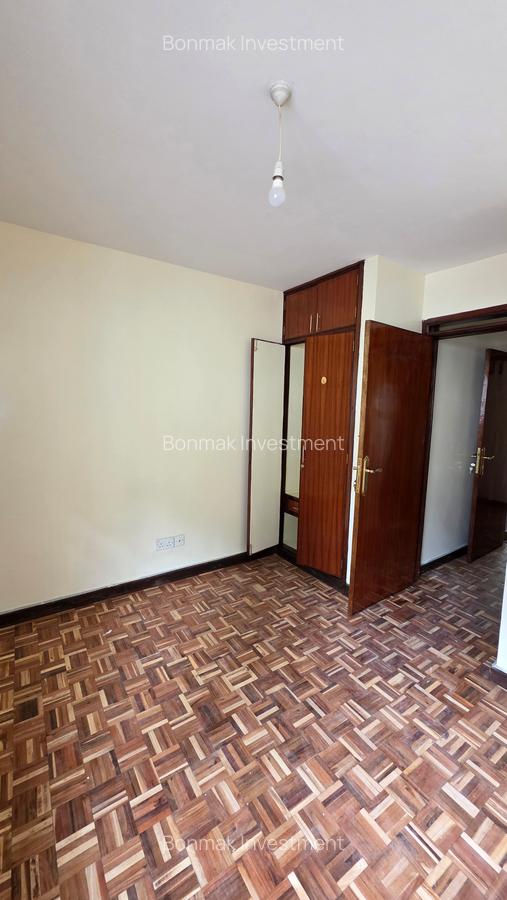 4 Bed Townhouse with En Suite at Lavington Green. - 12