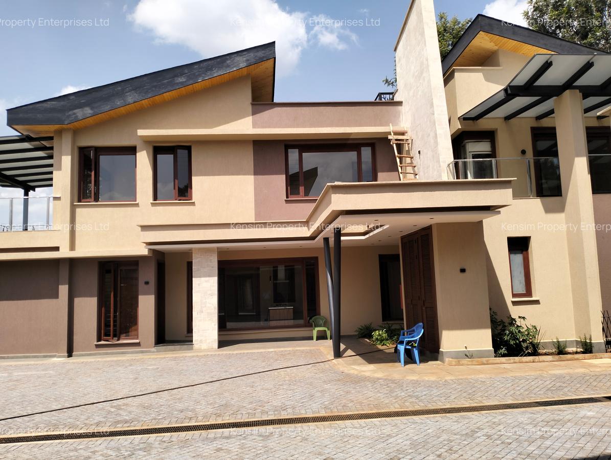 4 Bed Townhouse with En Suite in Runda - 1