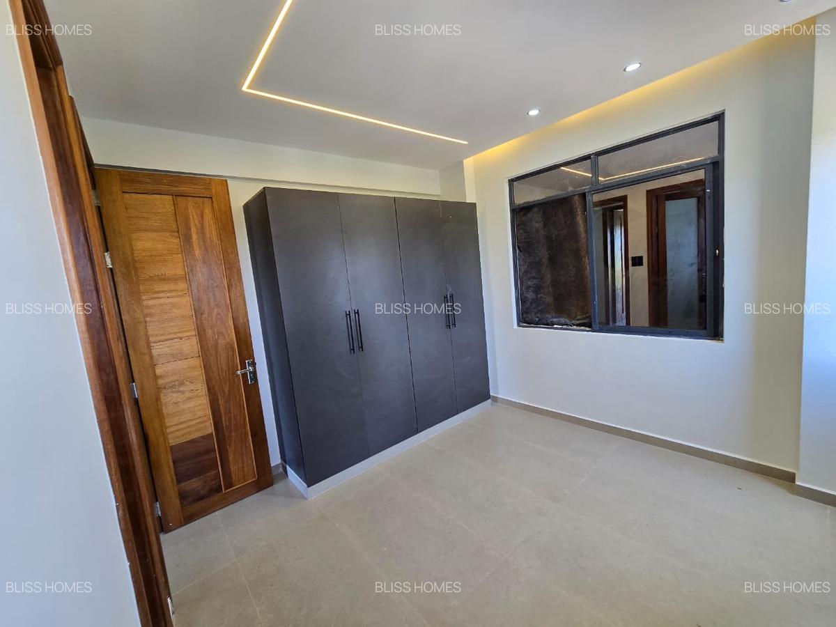2 Bed Apartment with En Suite at Shanzu - 17